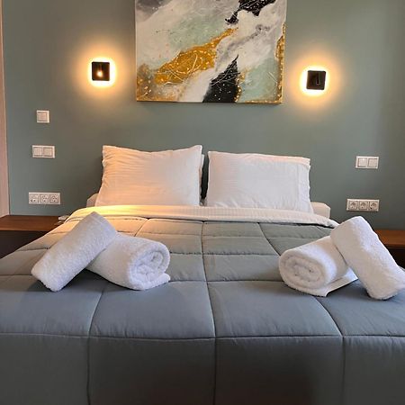 Diamante Beachfront Suites غزيلوكاسترون المظهر الخارجي الصورة