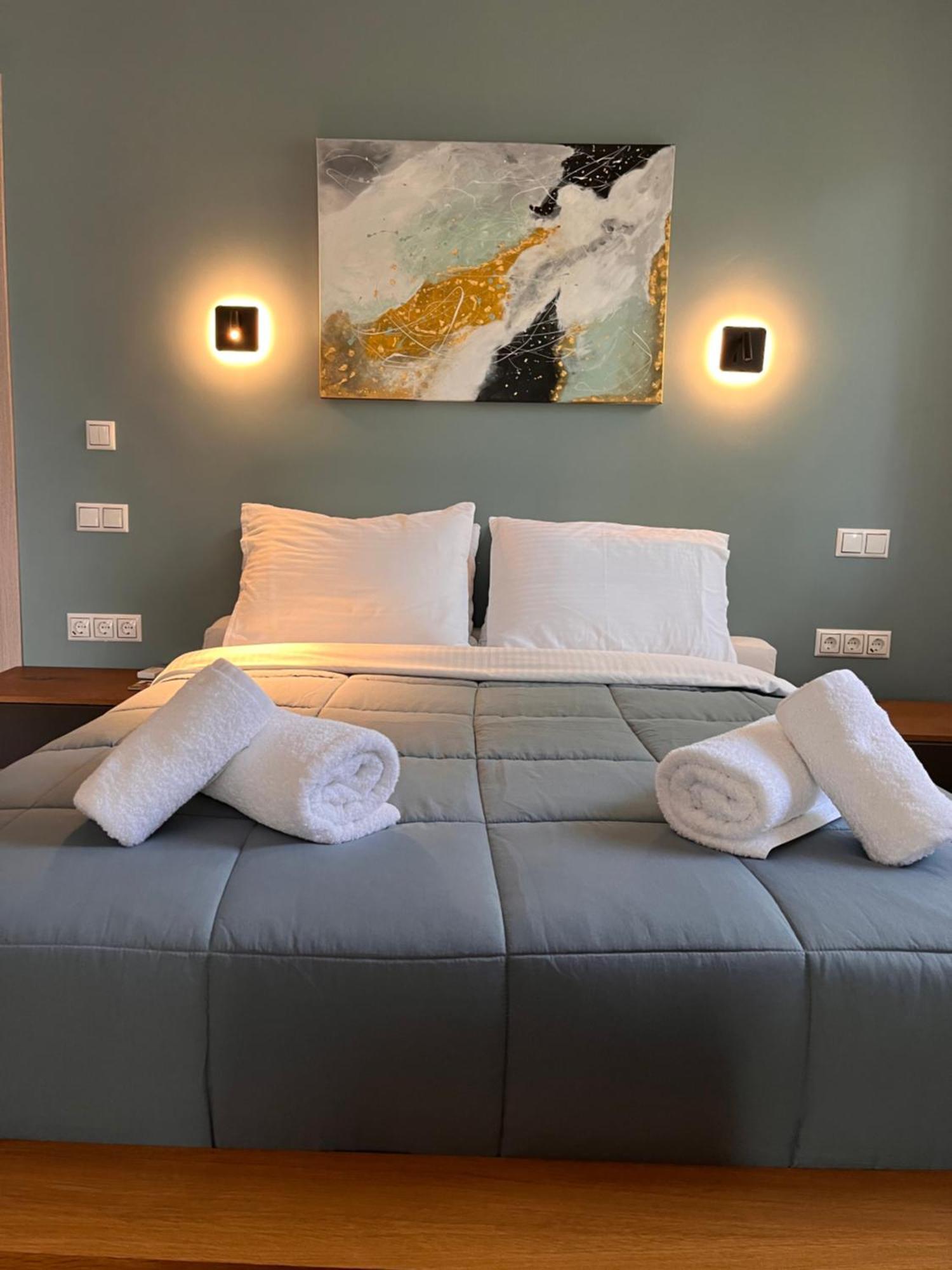 Diamante Beachfront Suites غزيلوكاسترون المظهر الخارجي الصورة