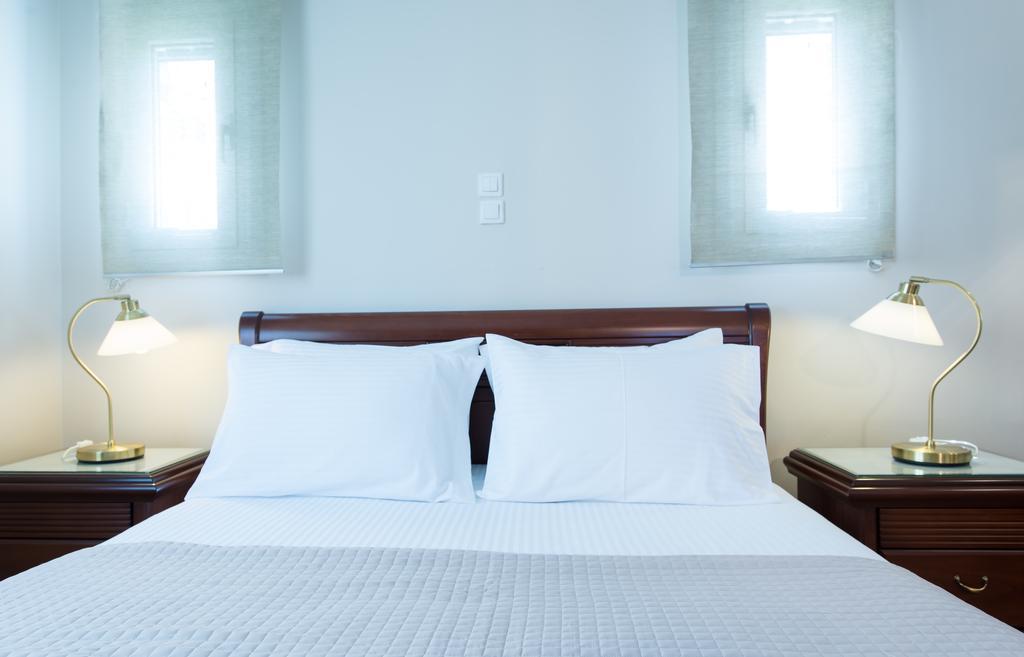 Diamante Beachfront Suites غزيلوكاسترون المظهر الخارجي الصورة