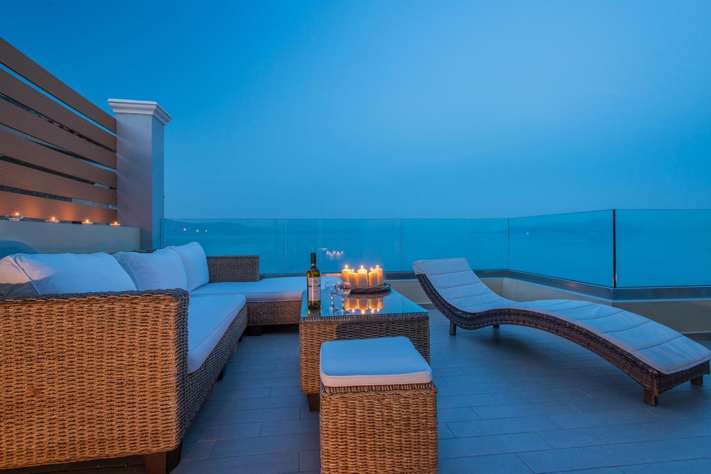 Diamante Beachfront Suites غزيلوكاسترون المظهر الخارجي الصورة