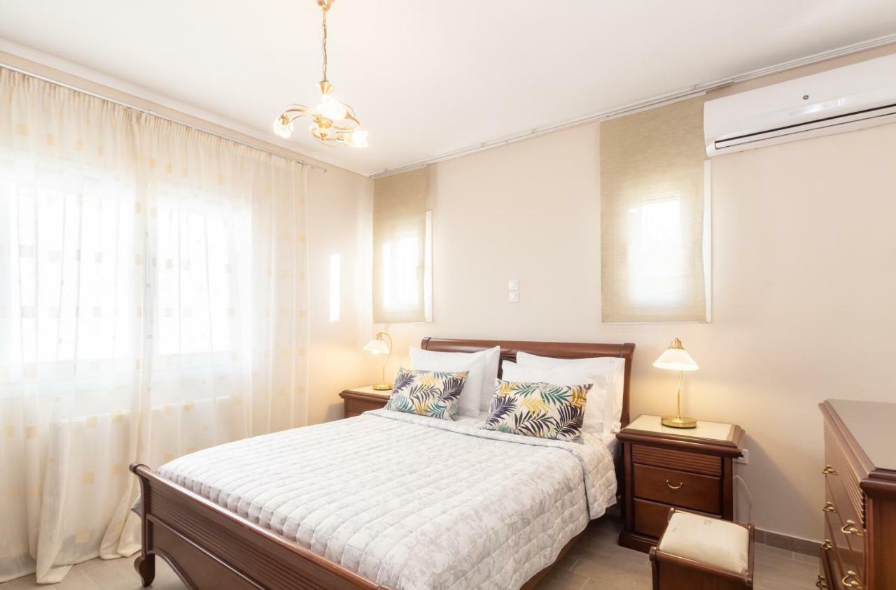 Diamante Beachfront Suites غزيلوكاسترون المظهر الخارجي الصورة